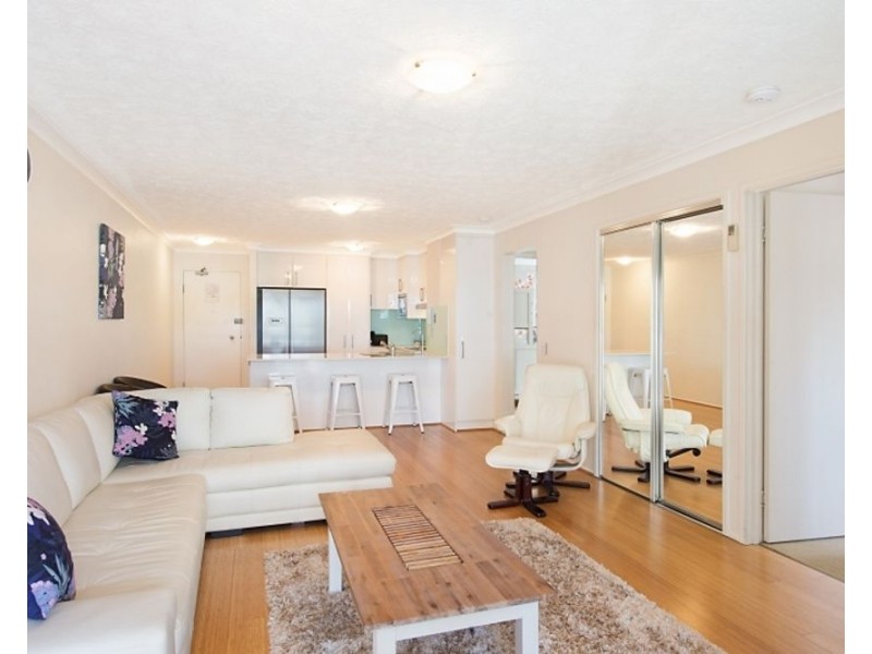 1/205 Boundary Street, Coolangatta QLD 4225
