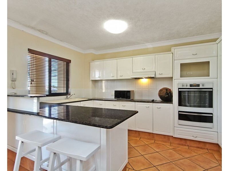 7/2 Graham Street  PACIFIC PLACE, Bilinga QLD 4225