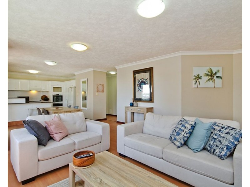 7/2 Graham Street  PACIFIC PLACE, Bilinga QLD 4225