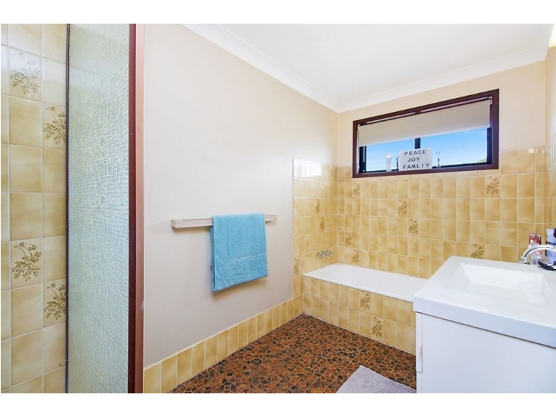 2/48 Riviera Avenue, Tweed Heads West NSW 2485