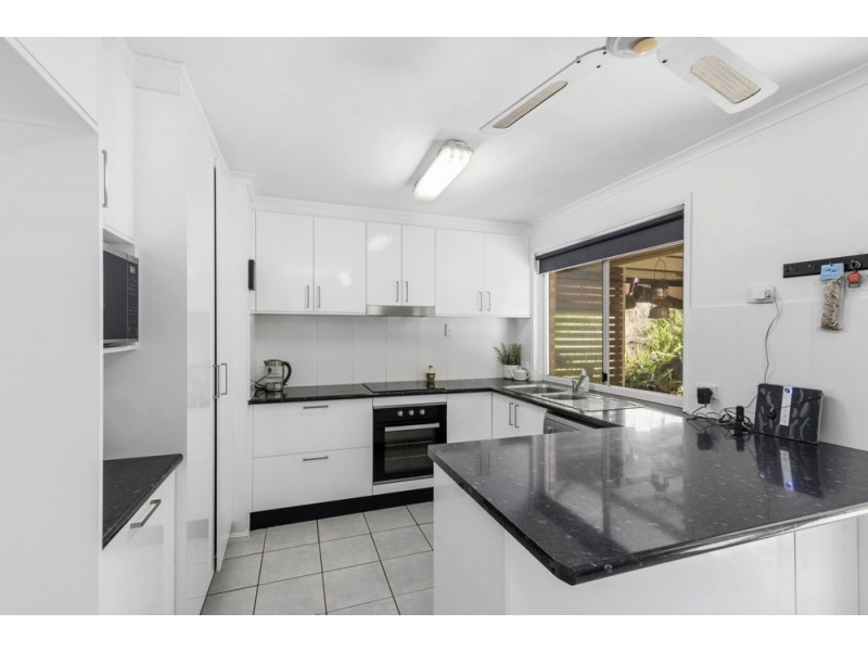 38 Glen Ayr Drive, Banora Point NSW 2486