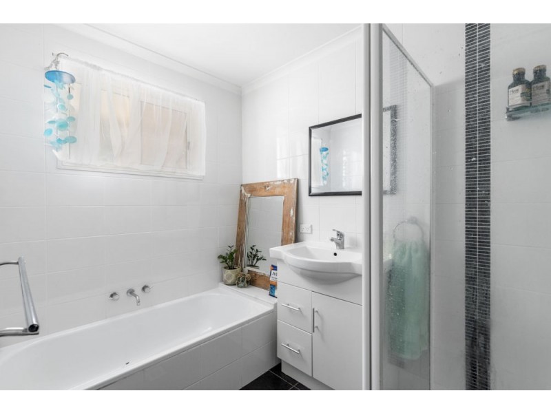 38 Glen Ayr Drive, Banora Point NSW 2486