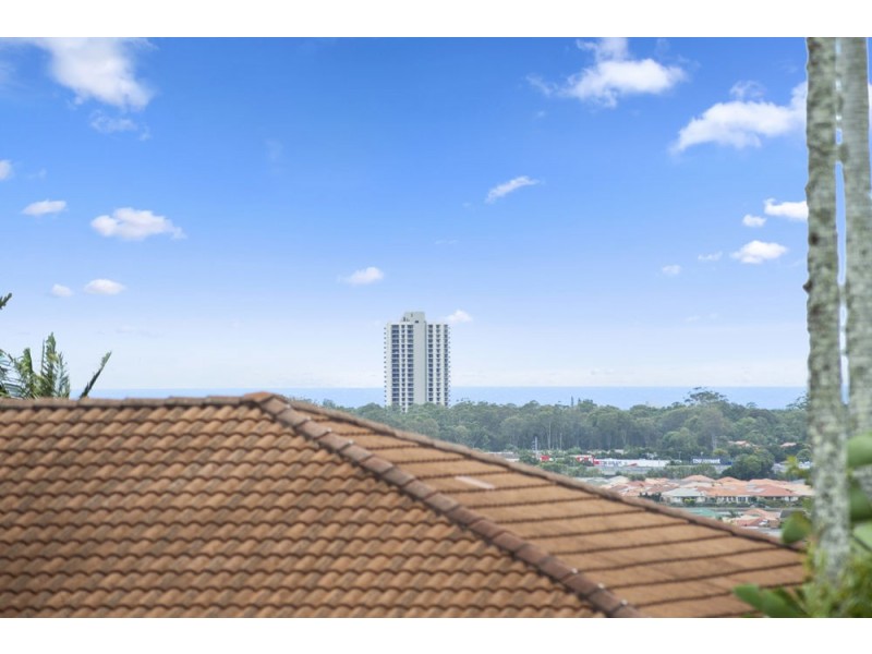 9 Paperbark Court, Banora Point NSW 2486