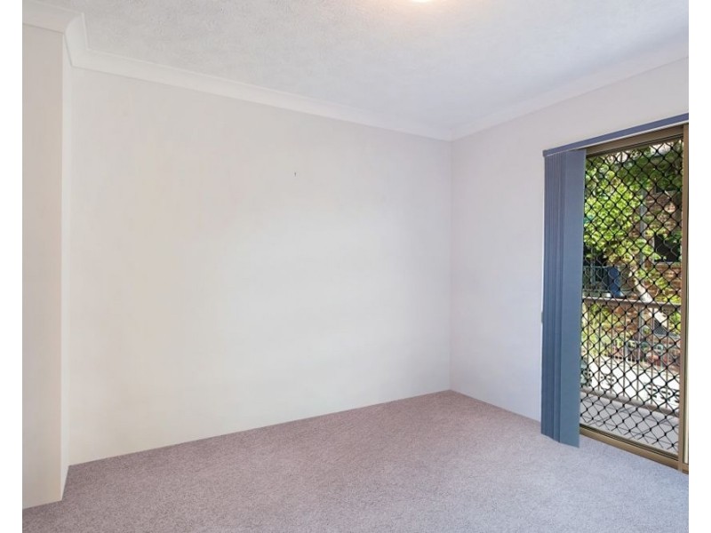 13/9 Ocean Street, Kirra QLD 4225