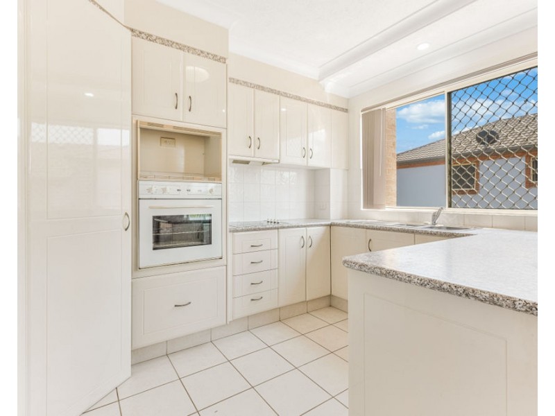 3/42 Garrick Street, Coolangatta QLD 4225