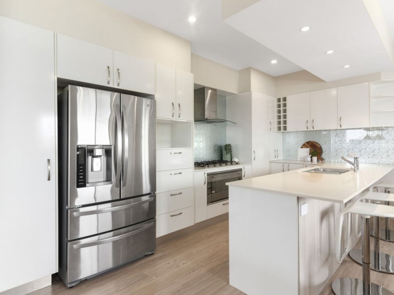 71 Dixon Street, Coolangatta QLD 4225