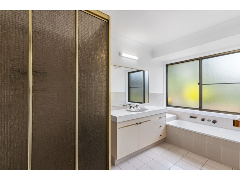 150 Darlington Drive, Banora Point NSW 2486