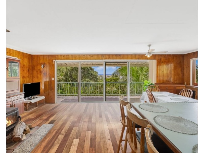 94 Garrick Street, Coolangatta QLD 4225