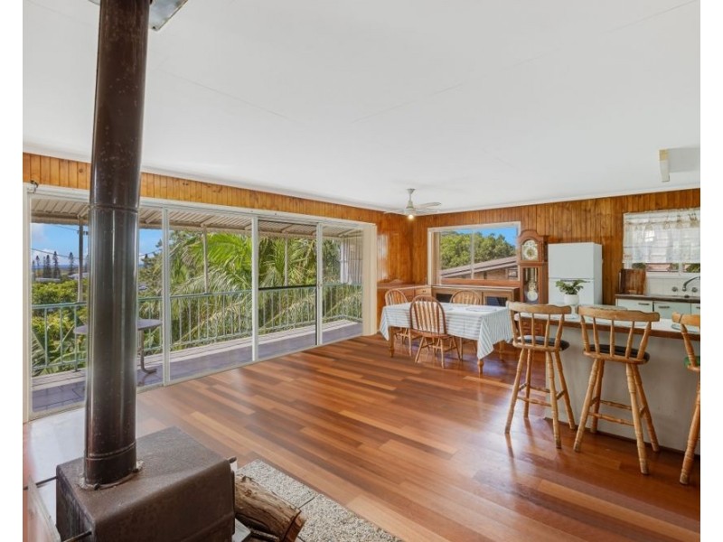 94 Garrick Street, Coolangatta QLD 4225