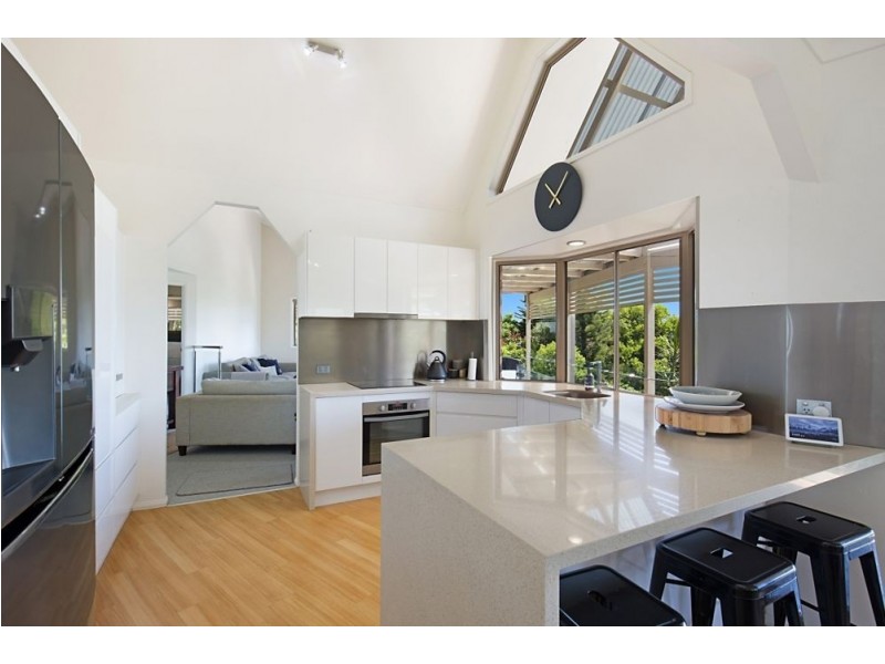 42 Parkes Lane, Terranora NSW 2486