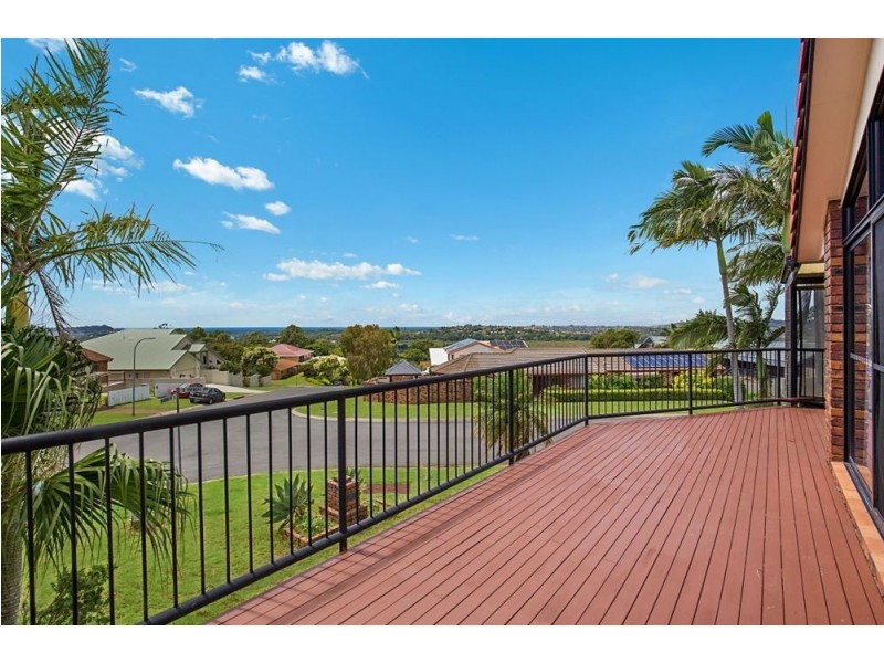 2 Karingal Avenue, Bilambil Heights NSW 2486