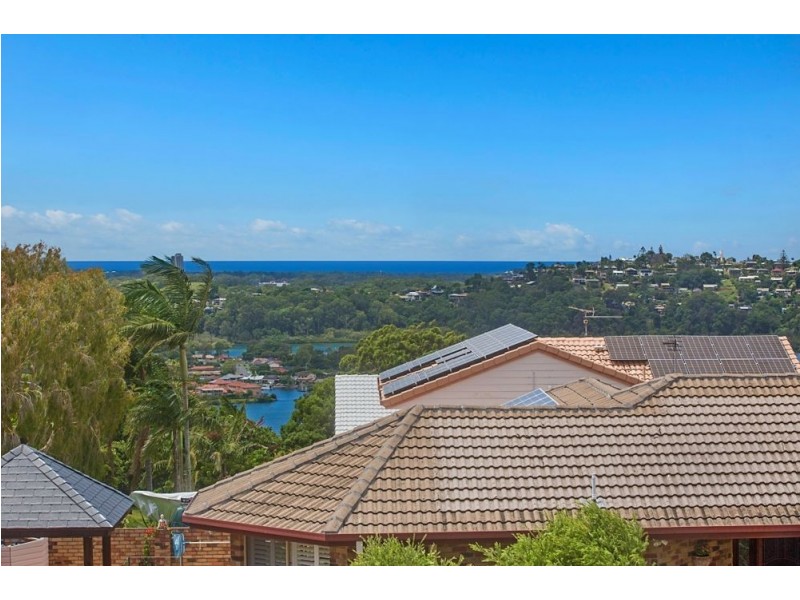 2 Karingal Avenue, Bilambil Heights NSW 2486