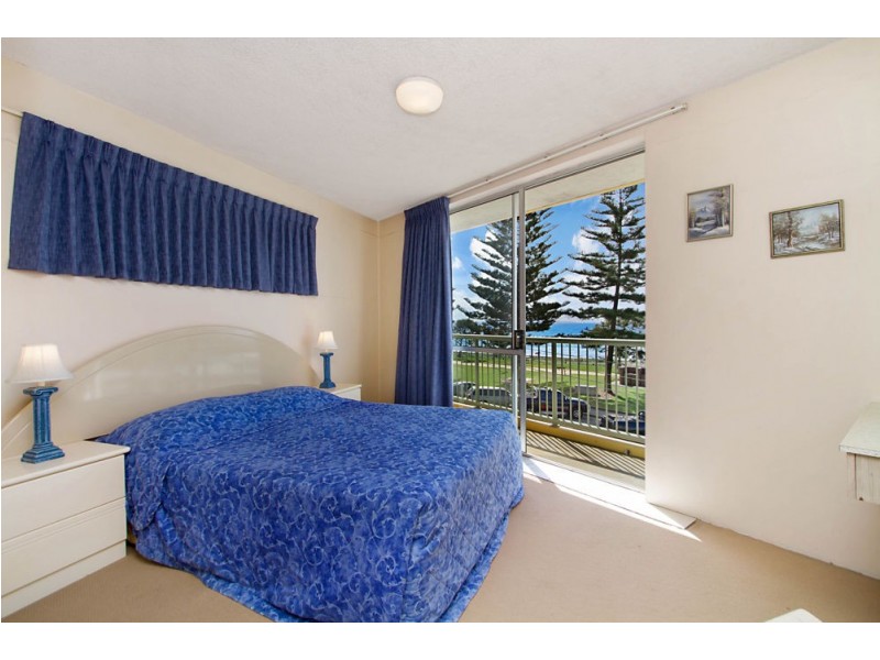 10/178 Marine Parade, Rainbow Bay QLD 4225