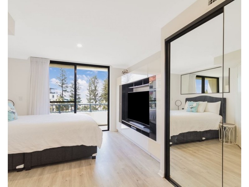 433/99 Griffith Street “CALYPSO PLAZA”, Coolangatta QLD 4225