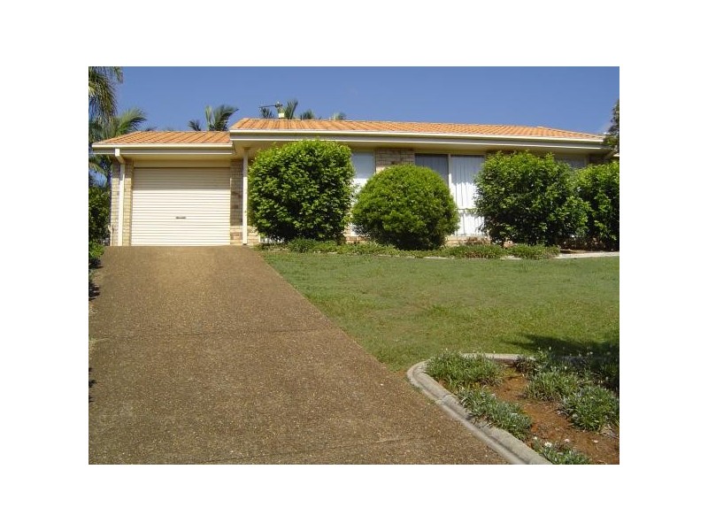 2 Kenmare Court, Banora Point NSW 2486