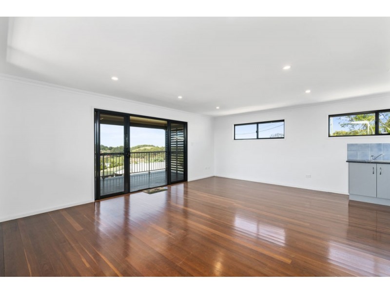 13 Hillcrest Avenue, Tweed Heads South NSW 2486