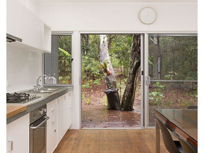 18 Dune Street, Fingal Head NSW 2487