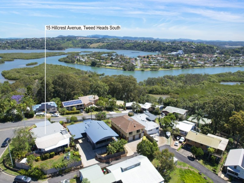 15 Hillcrest Avenue, Tweed Heads South NSW 2486
