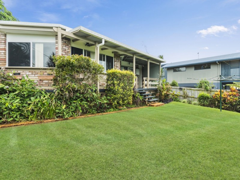 15 Hillcrest Avenue, Tweed Heads South NSW 2486