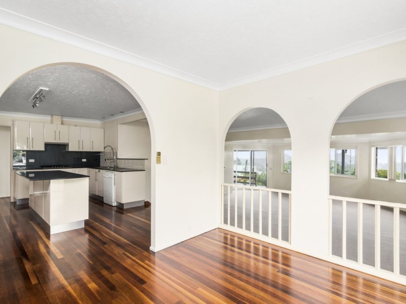 15 Hillcrest Avenue, Tweed Heads South NSW 2486
