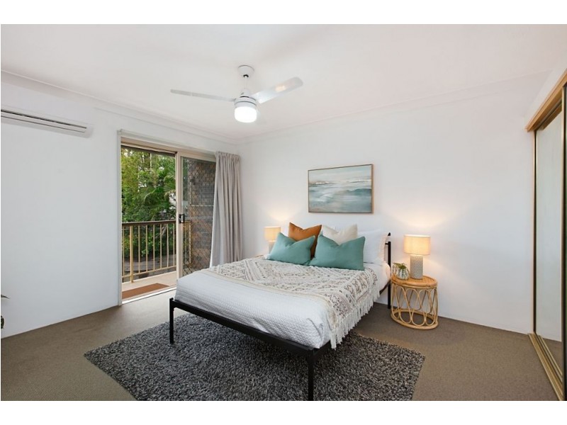 4/146 Pacific Parade, Bilinga QLD 4225