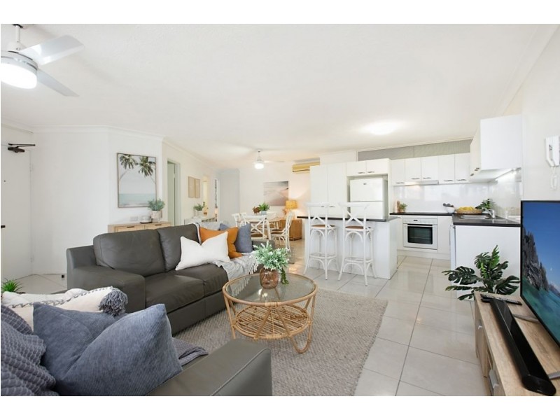 4/146 Pacific Parade, Bilinga QLD 4225