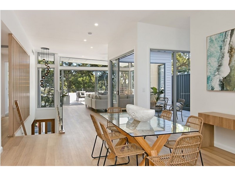 54 Rutledge Street, Coolangatta QLD 4225