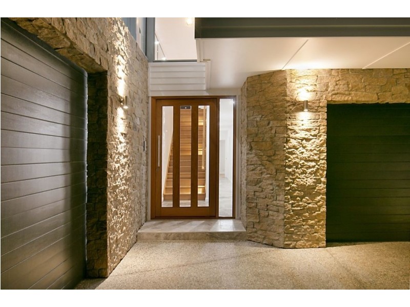 54 Rutledge Street, Coolangatta QLD 4225