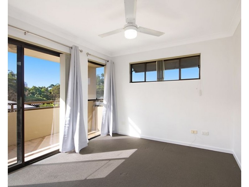 11/53 Stapylton Street, Coolangatta QLD 4225