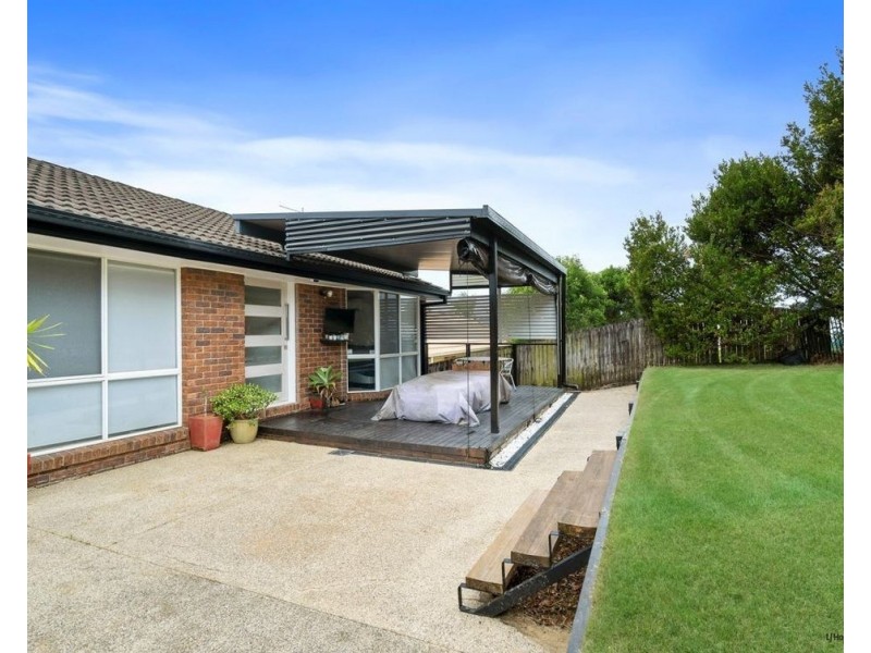 16 Nandina Terrace, Banora Point NSW 2486