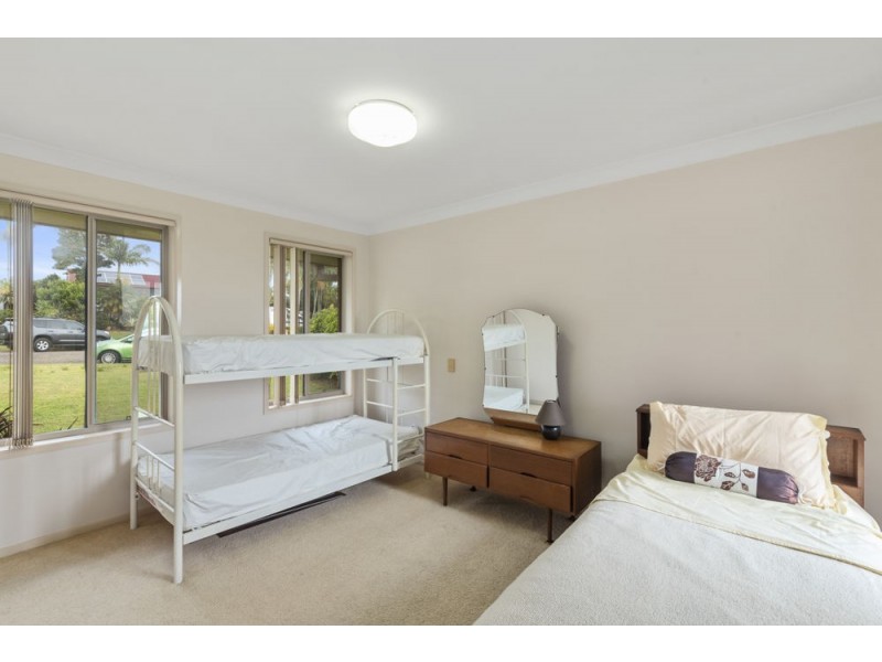 9 Cherry Court, Banora Point NSW 2486