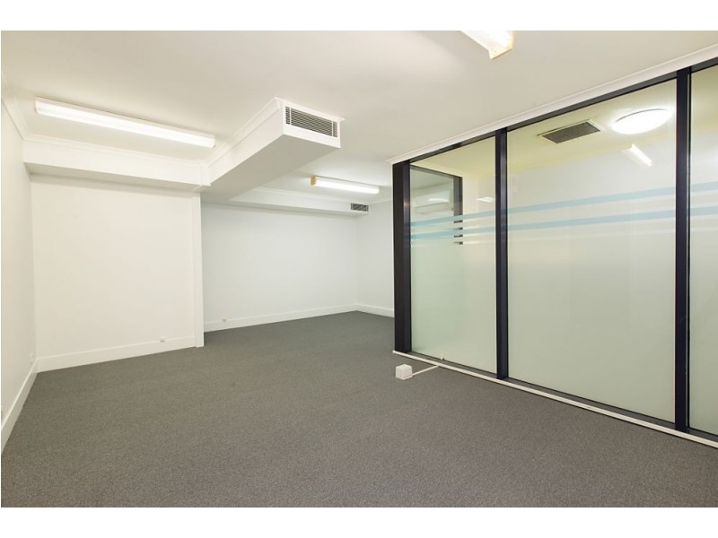 64 Griffith Street, Coolangatta QLD 4225