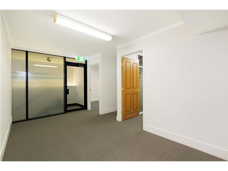 64 Griffith Street, Coolangatta QLD 4225