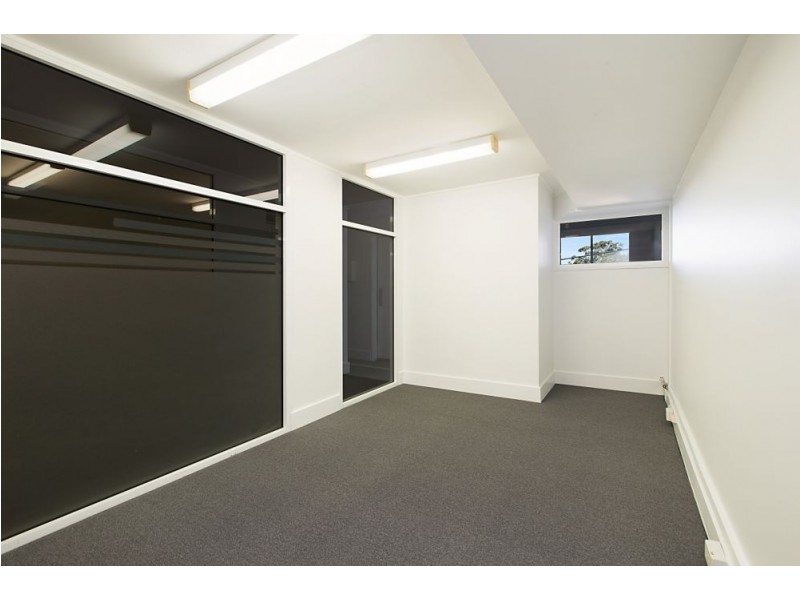 64 Griffith Street, Coolangatta QLD 4225