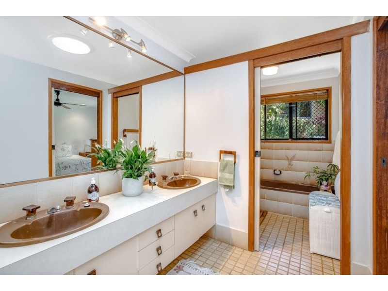 125 Peninsula Drive, Bilambil Heights NSW 2486