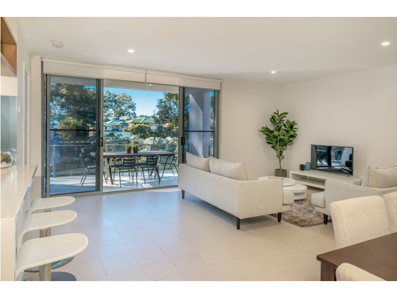 9/390 Simpsons Road, Bardon QLD 4065