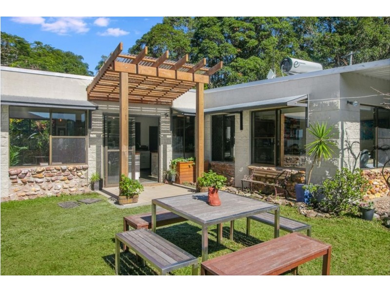 729 Dulguigan Road, North Tumbulgum NSW 2490