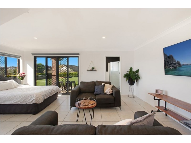 10 Kelburn Close, Banora Point NSW 2486