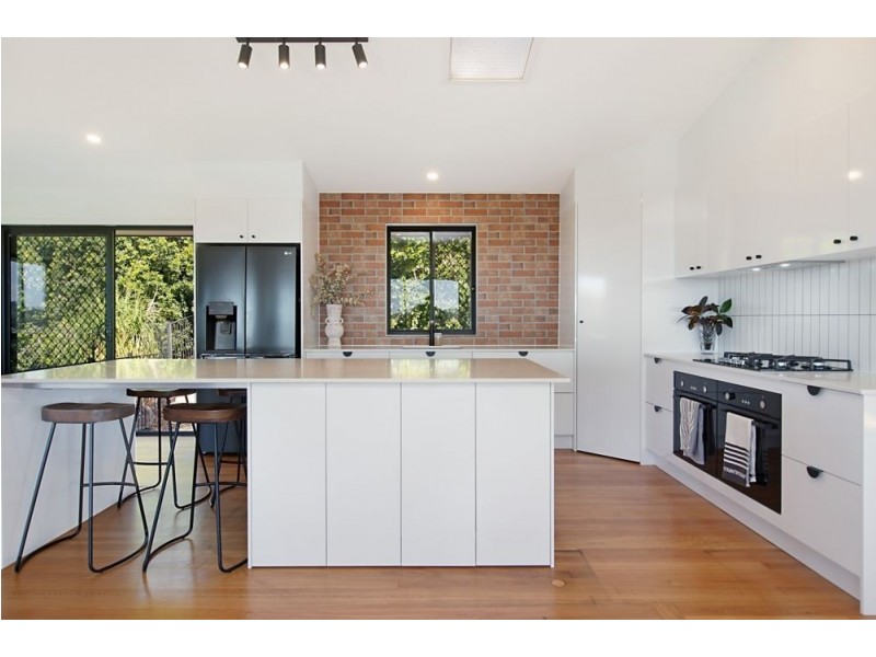 10 Kelburn Close, Banora Point NSW 2486