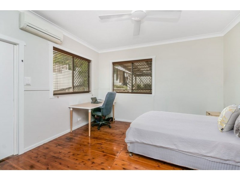 25 Dixon Street, Coolangatta QLD 4225