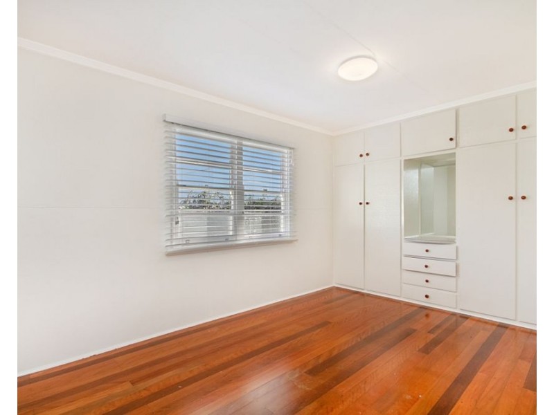 2/124 Pacific Parade, Bilinga QLD 4225