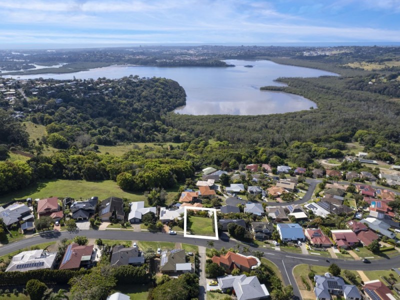 15 Sierra Vista Boulevard, Bilambil Heights NSW 2486