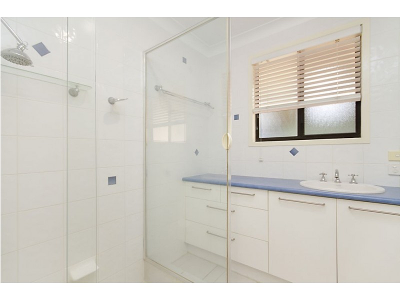 16 Gollan Drive, Tweed Heads West NSW 2485