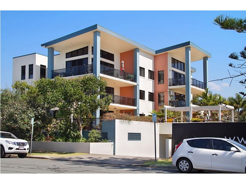 4/3 Johnston Street, Bilinga QLD 4225