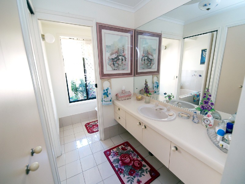 67 Old Ferry Road, Banora Point NSW 2486