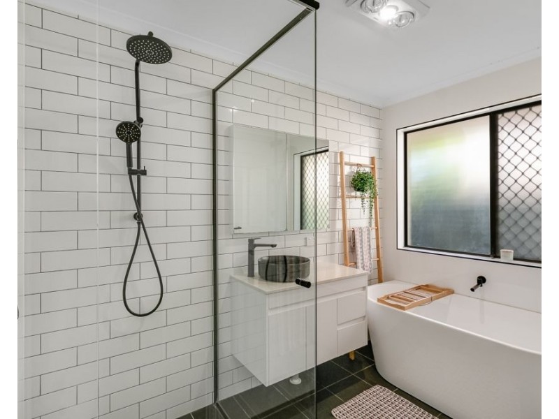 1 Sandpiper Avenue, Tweed Heads NSW 2485