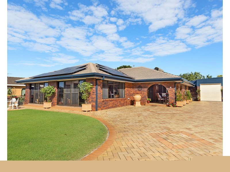 52 Keith Compton Drive, Tweed Heads NSW 2485