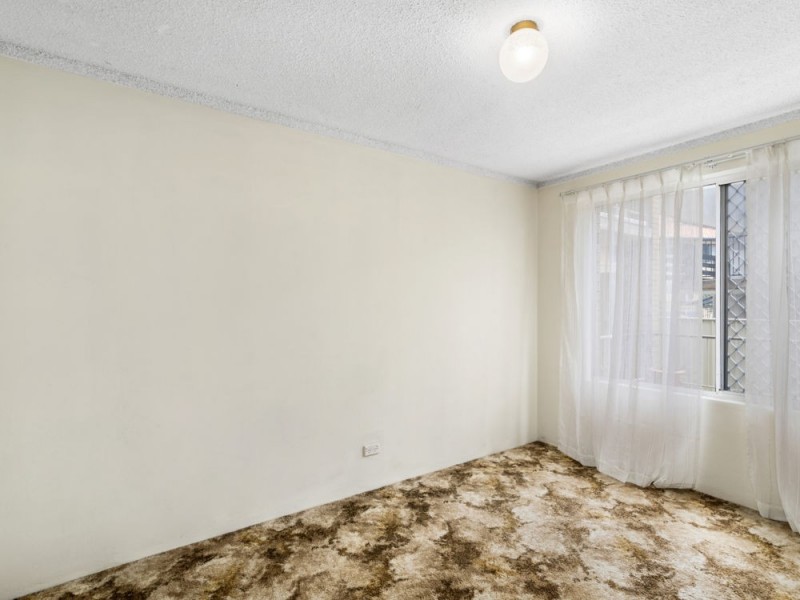 2/8 Nyrang Avenue, Palm Beach QLD 4221