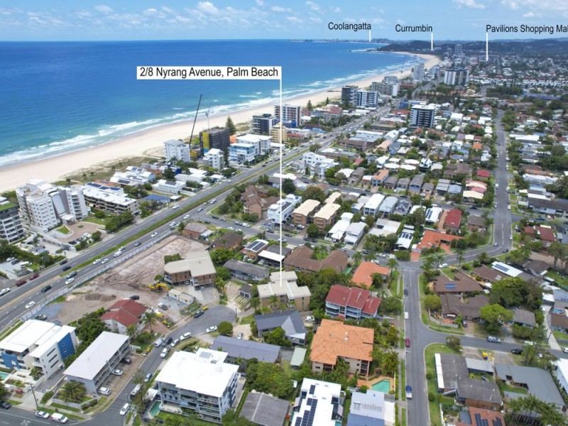 2/8 Nyrang Avenue, Palm Beach QLD 4221