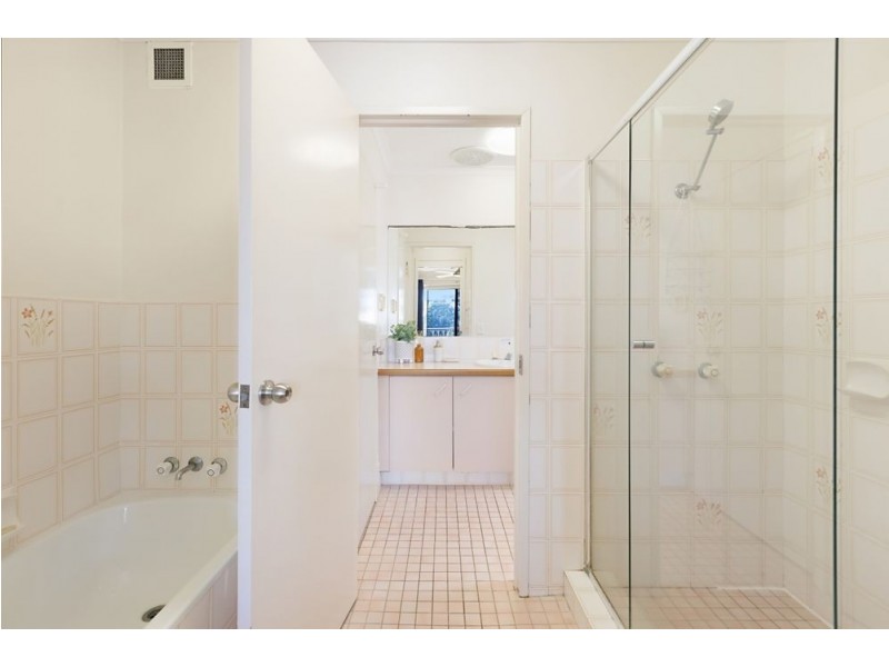 23/146 Pacific Parade, Bilinga QLD 4225